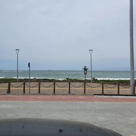Apto Solar Da Praia Piçarras Kültér fotó